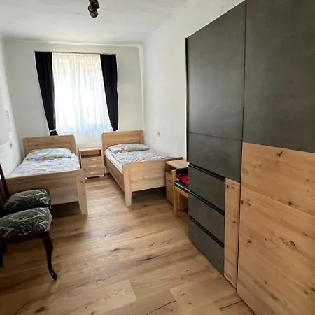 Gaestehaus Weinwurm Apartmán